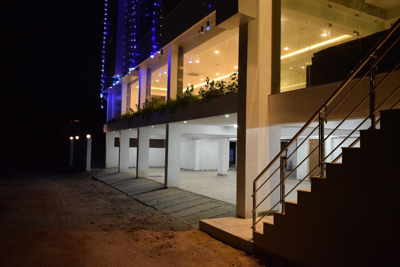 מלון פונדיצ'רי White Pearl Residency מראה חיצוני תמונה